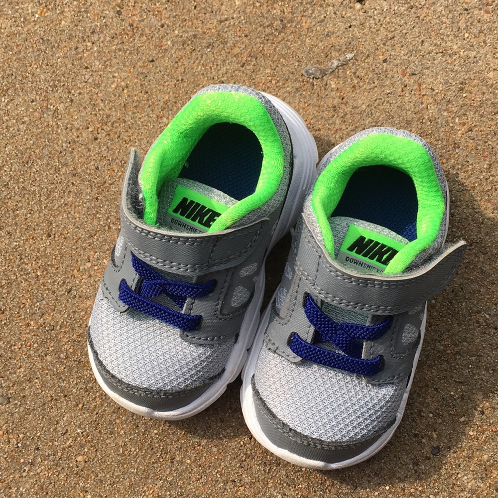 Baby Nike Tennis Shoe Sneaker Size 4C